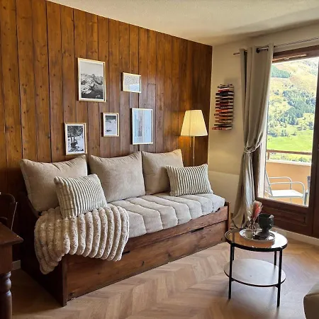 Apartment Cozy Cocoon With Breathtaking View And Covered Parking *