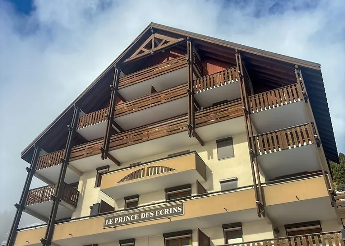 Cozy Cocoon With Breathtaking View And Covered Parking Les Deux Alpes